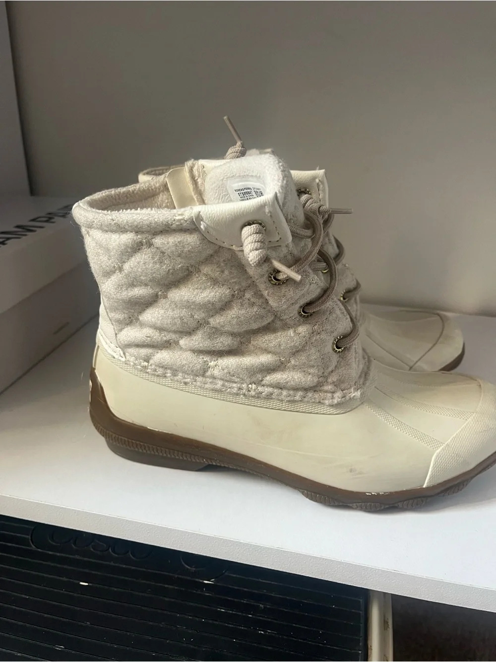 Sperry Women's Cream Lace-Up Insulated Duck Boots